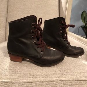 Chaco leather waterproof boots